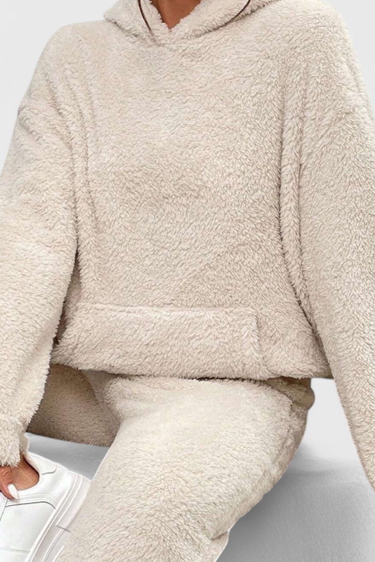 Cozy Billie Two-Piece Set in Luxurious Teddy Fabric