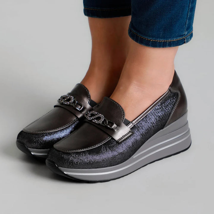 Fabiana - Comfortable Women's Moccasin