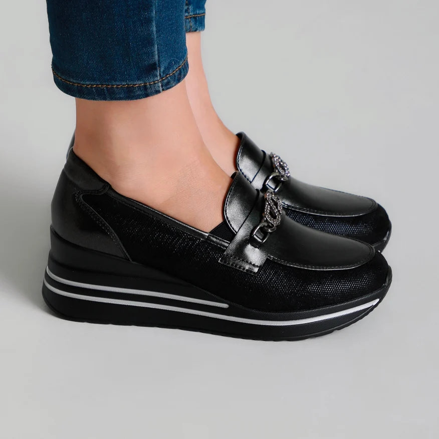 Fabiana - Comfortable Women's Moccasin