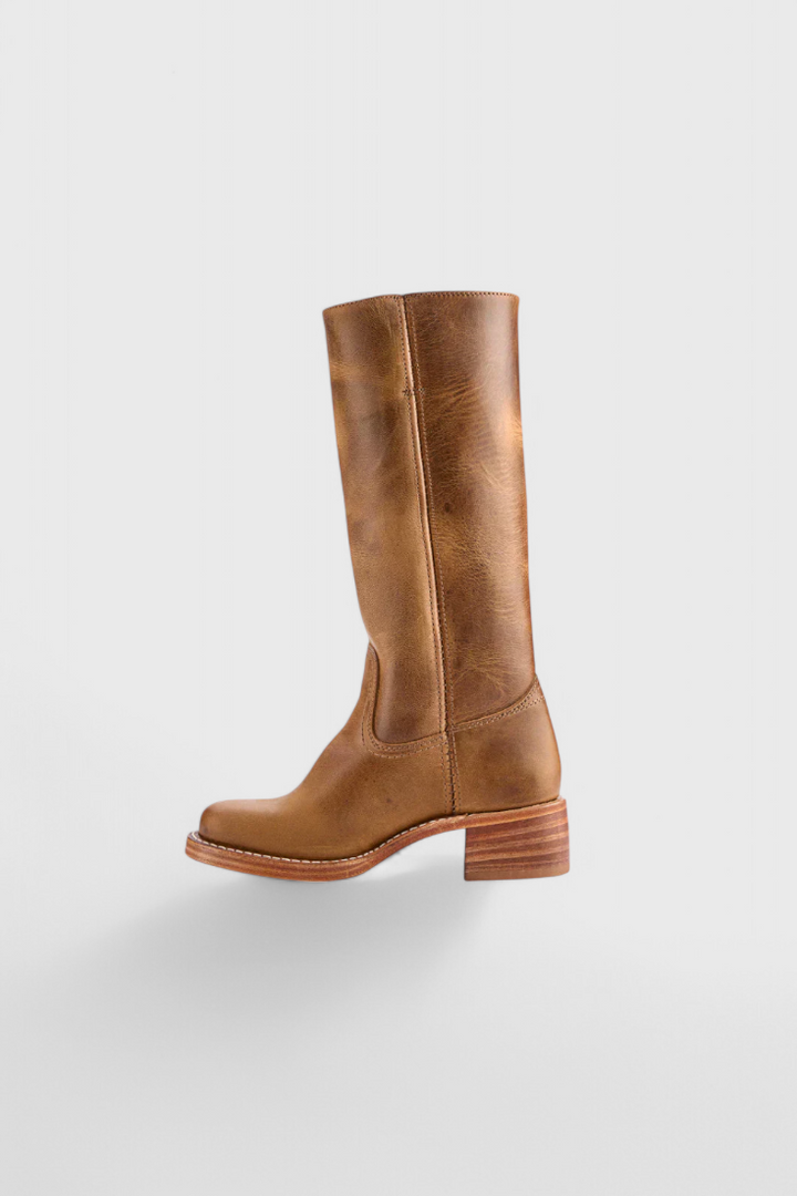 Timeless Style Insulated Leather Boots by Grace