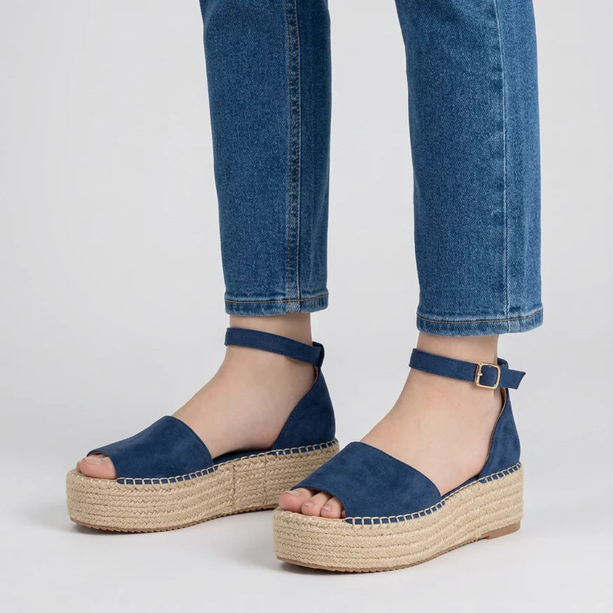 Cassandra - Comfortable Women's Sandals