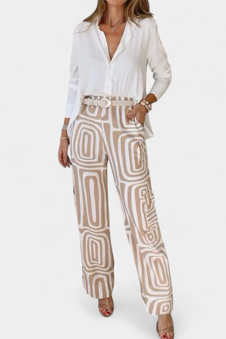 Calla Lightweight Two-Piece Set with Tailored Collar