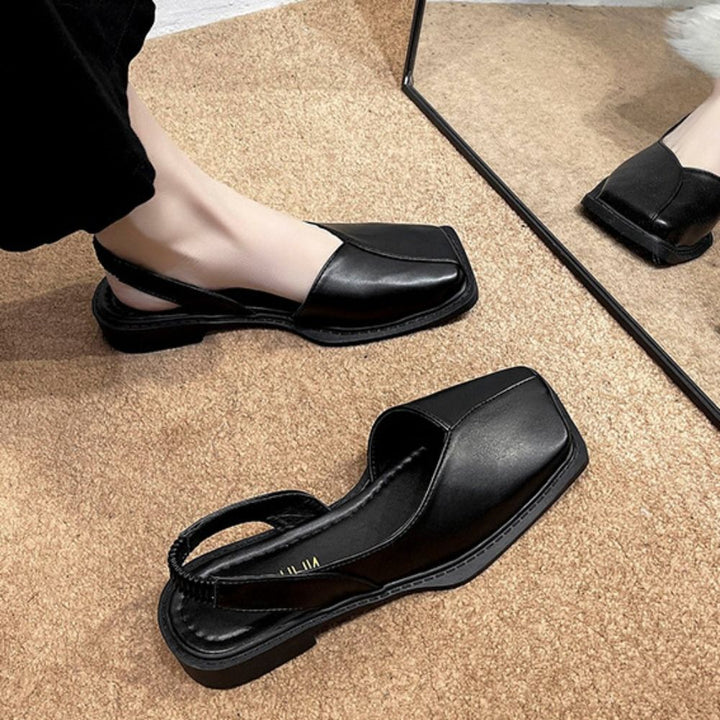 Delia Flats