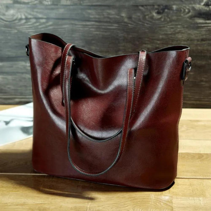 Nicole's Top Pick | Retro Shoulder Bag