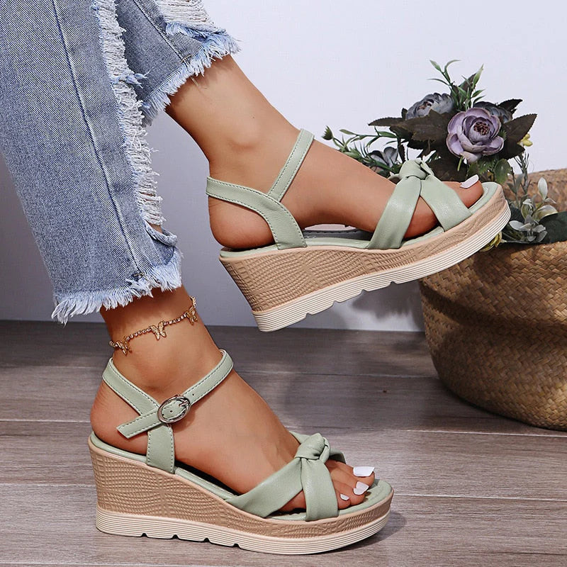 Women's Sandals with Knot Detail and Buckle Closure