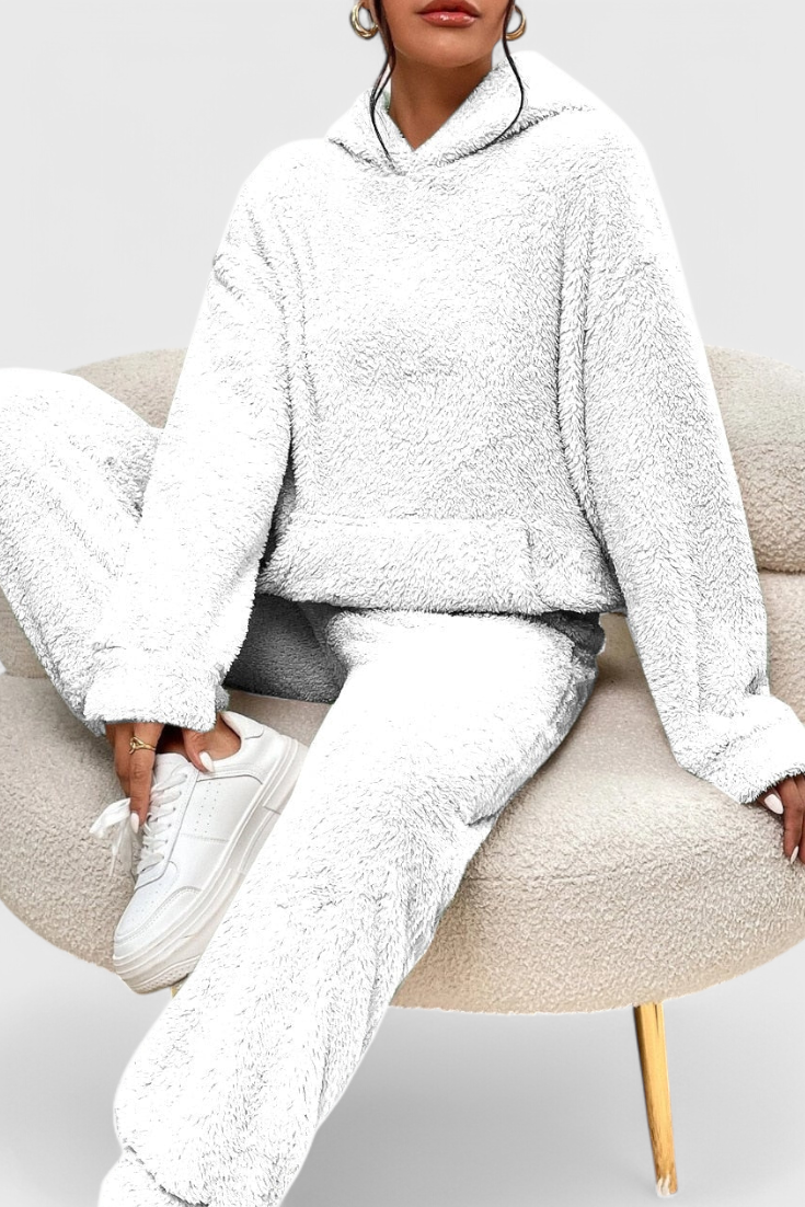 Cozy Billie Two-Piece Set in Luxurious Teddy Fabric