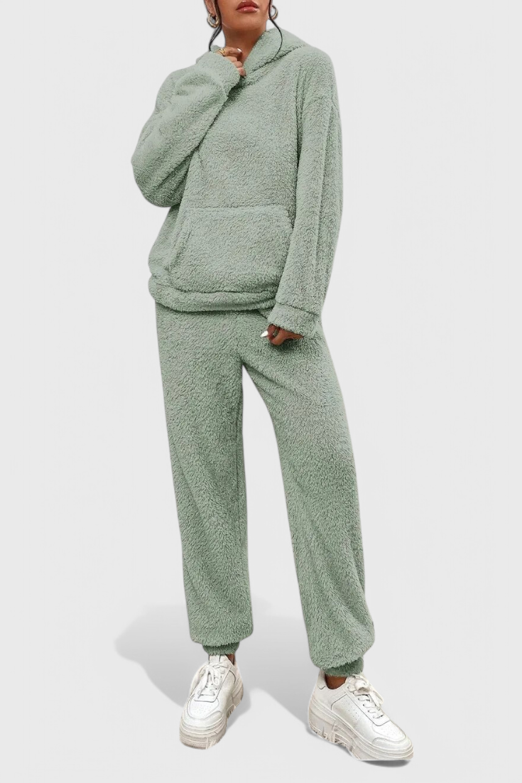 Cozy Billie Two-Piece Set in Luxurious Teddy Fabric