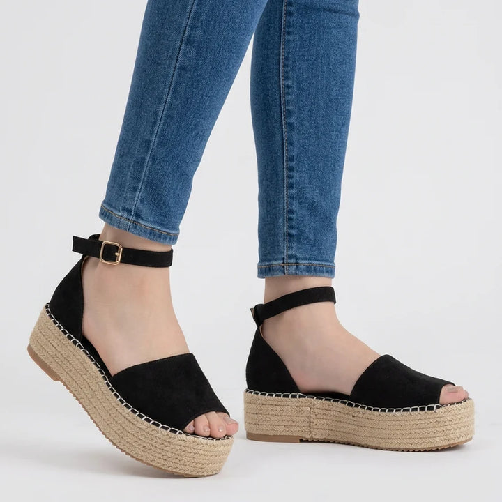 Cassandra - Comfortable Women's Sandals