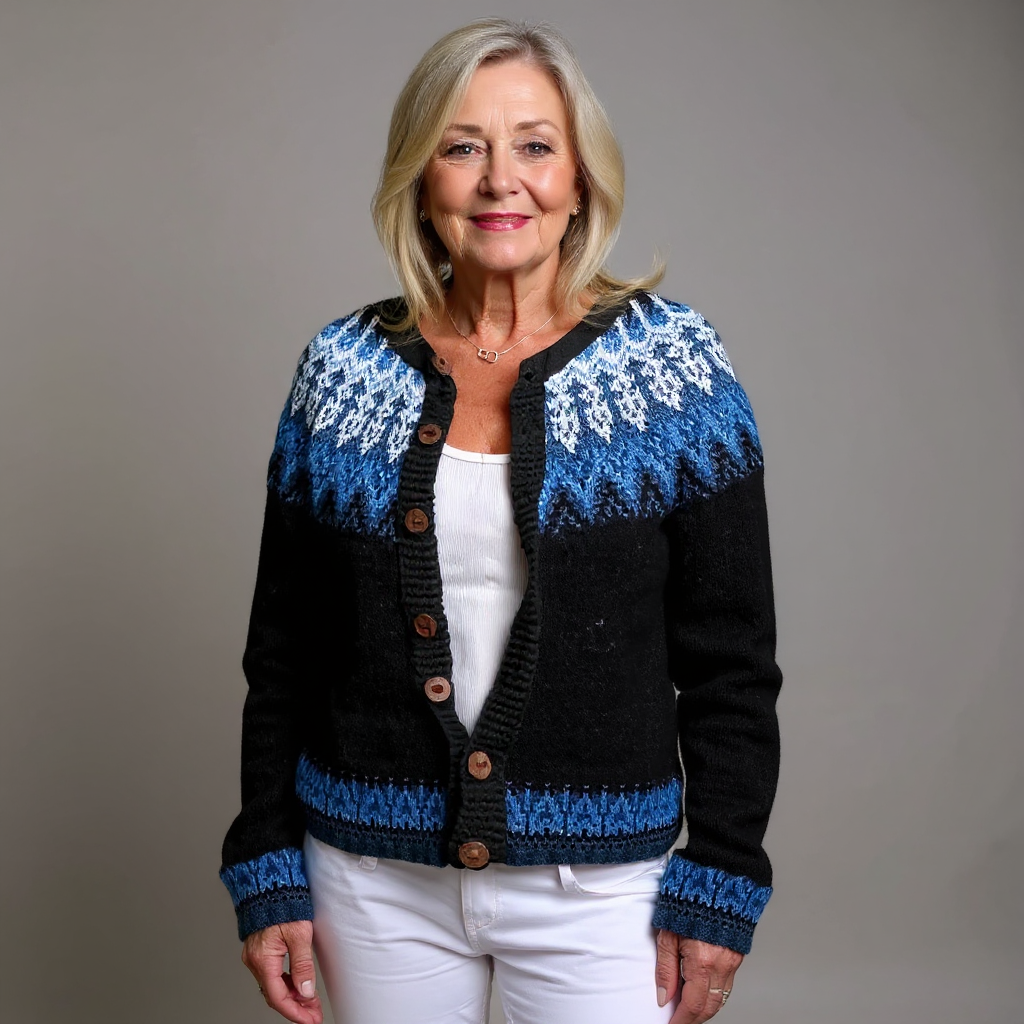 Givanna | Retro Island Knit Sweater