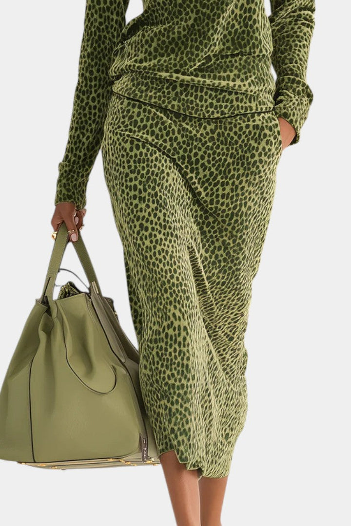 Avdotya Retro Leopard High Collar Ensemble