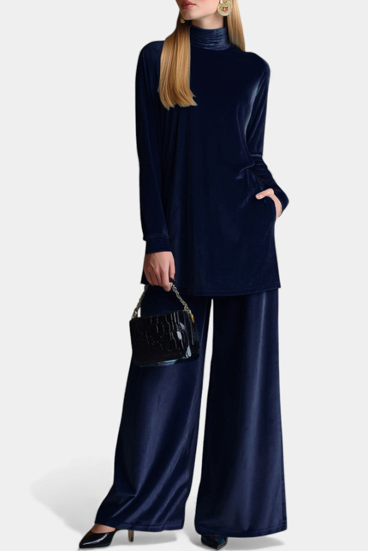 Tifenn Velvet High-Top Sneakers and Split Pants with High Collar