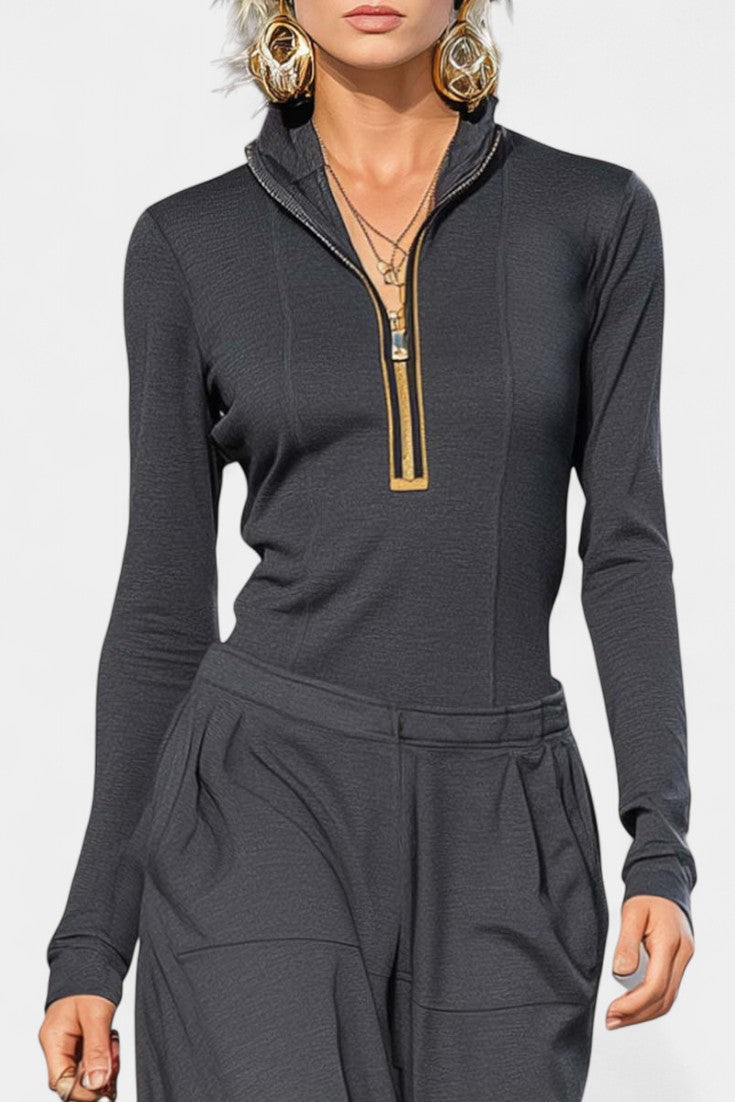 Azélina Dark Gray Set Featuring High Collar and Wide-Leg Trousers