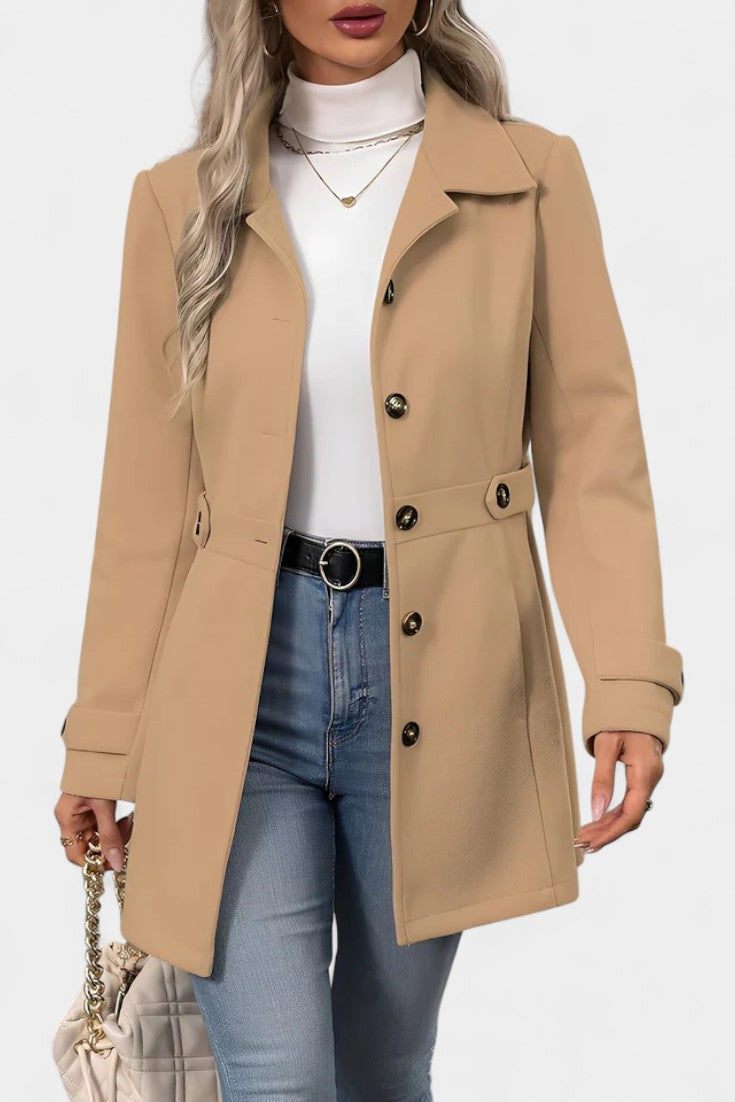 Cléophée Tailored Blazer with Lapels and Button Fastening